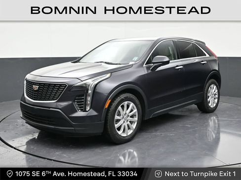 Used 2023 Cadillac XT4 Luxury FWD image 1