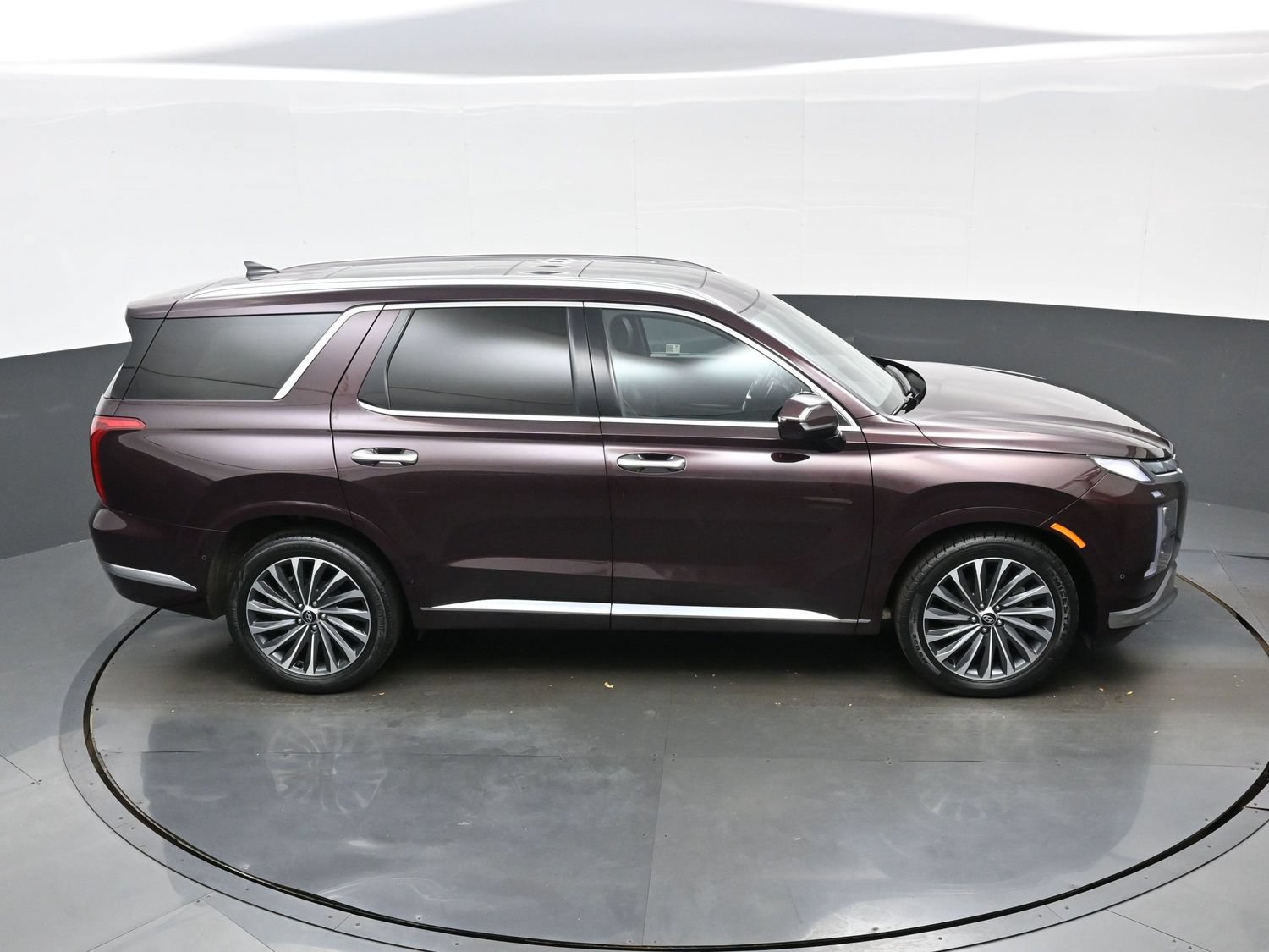 Certified 2024 Hyundai Palisade Calligraphy AWD/4WD image 42