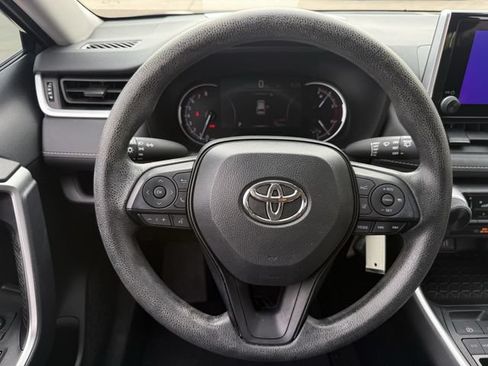 Used 2024 Toyota RAV4 LE FWD image 13