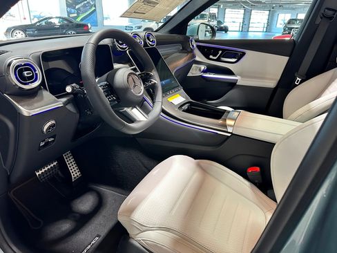 New 2026 Mercedes-Benz GLC 300 Exclusive 4MATIC AMG Line image 7