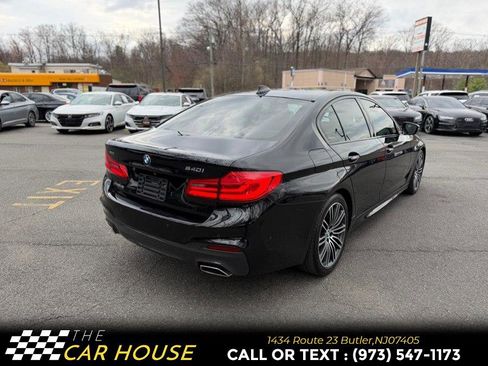 Used 2017 BMW 540i xDrive image 10