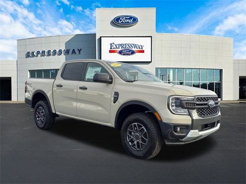 Used 2025 Ford Ranger XLT image 4