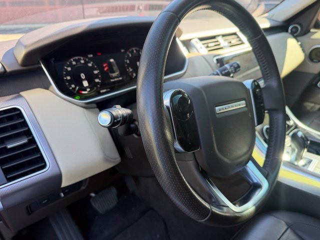 Used 2020 Land Rover Range Rover Sport HSE AWD/4WD image 16