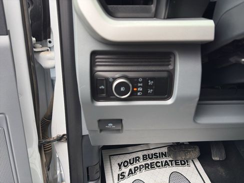 Used 2024 Ford F250 XLT image 13