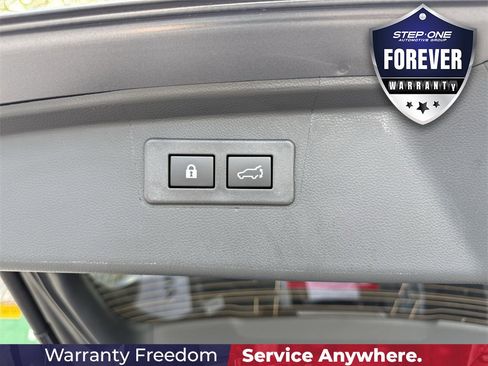 New 2025 Subaru Outback Limited image 32