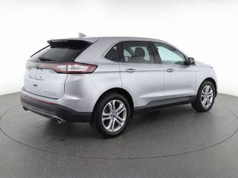 Used 2017 Ford Edge Titanium FWD image 7