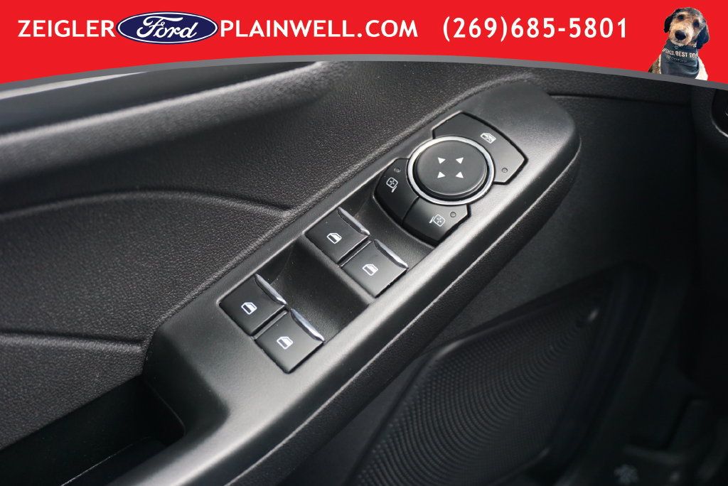Used 2023 Ford Escape Active AWD/4WD image 29