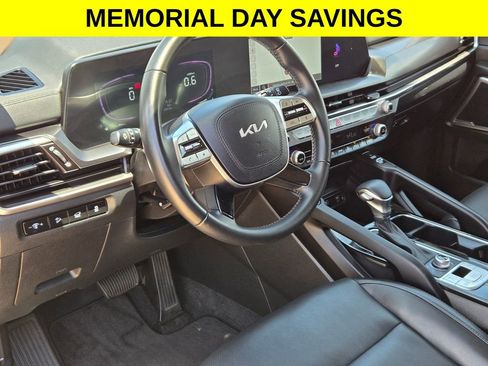Used 2025 Kia Telluride S AWD/4WD image 10