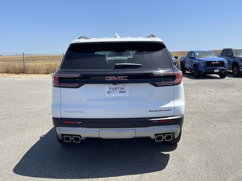 New 2025 GMC Acadia Elevation image 4
