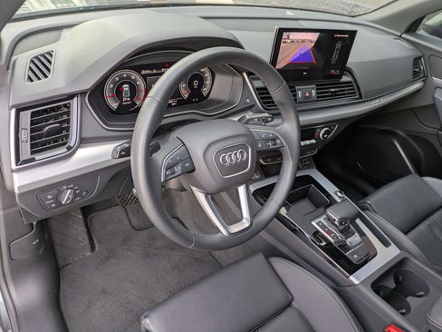 Certified 2024 Audi Q5 2.0T Premium w/ Summer of Audi Package image 12