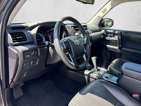 Certified 2019 Toyota 4Runner Limited AWD/4WD image 9