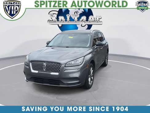 Used 2022 Lincoln Corsair AWD w/ Premium Package image 3