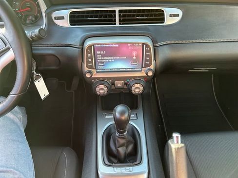 Used 2014 Chevrolet Camaro LT image 18