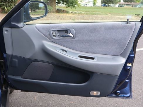 Used 2001 Honda Accord LX image 26