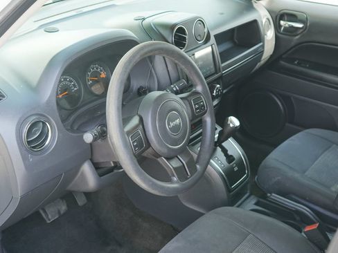 Used 2015 Jeep Patriot Sport w/ Power Value Group FWD image 9