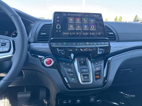 New 2026 Honda Odyssey Elite image 18