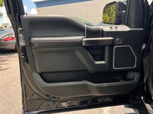 Used 2018 Ford F150 Lariat w/ Equipment Group 502A Luxury AWD/4WD image 10