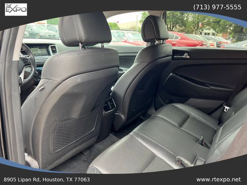 Used 2016 Hyundai Tucson Limited w/ Option Group 03 FWD image 21