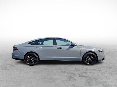 Used 2023 Honda Accord Sport image 6