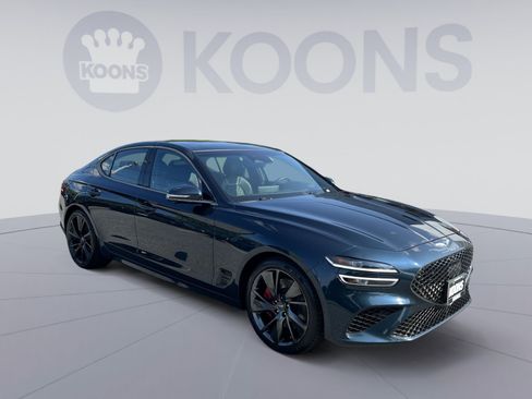 Used 2023 Genesis G70 3.3T w/ Sport Prestige Package AWD/4WD image 10