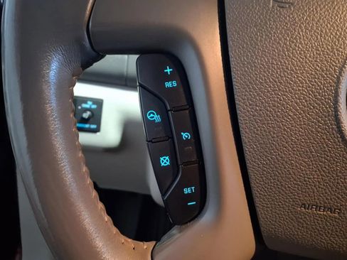 Used 2016 Buick Enclave Premium image 29