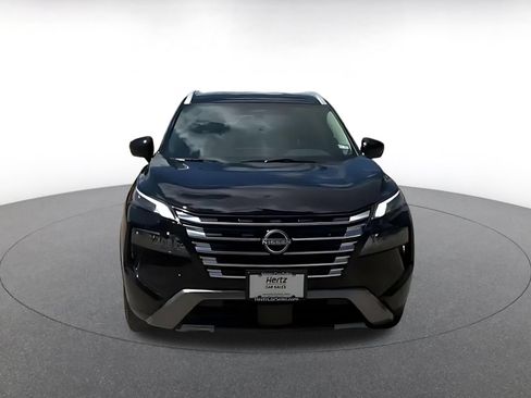 Used 2026 Nissan Rogue SL FWD image 4