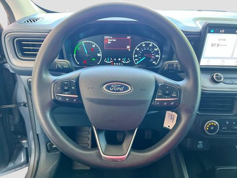 Used 2023 Ford Maverick 2WD SuperCrew image 11