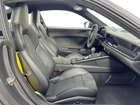 Used 2023 Porsche 911 GT3 image 11