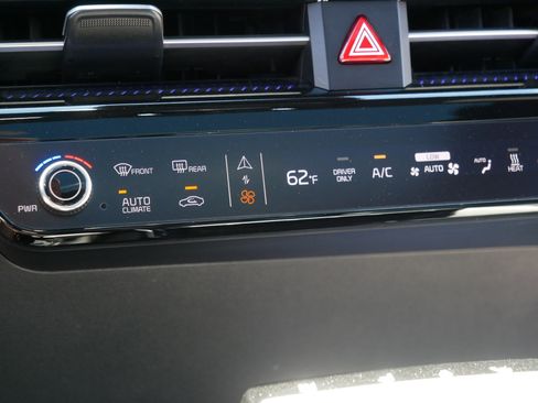 Used 2024 Kia EV6 GT-Line AWD/4WD image 27