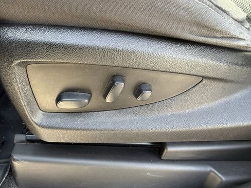 Certified 2018 Chevrolet Silverado 1500 LT w/ Texas Edition image 11