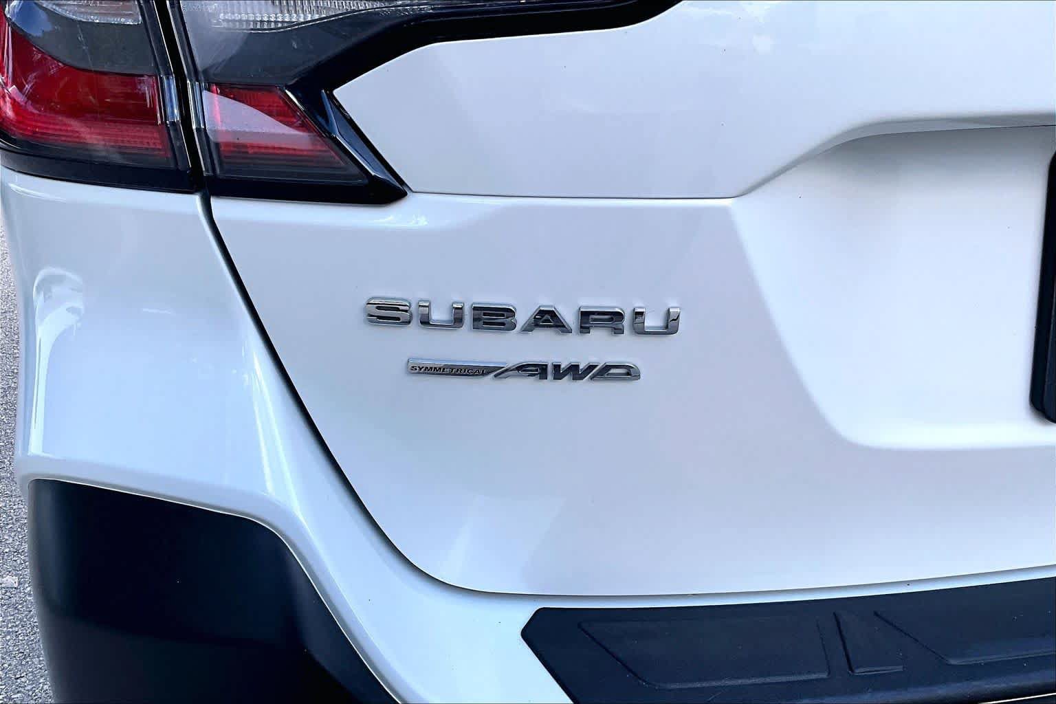 Used 2022 Subaru Outback Limited AWD/4WD image 31