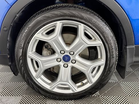 Used 2019 Ford Escape Titanium image 37