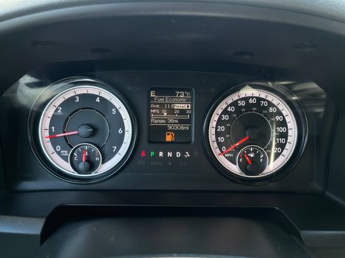 Used 2018 RAM 2500 Tradesman w/ Chrome Appearance Group AWD/4WD image 19