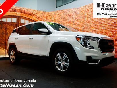 Used 2024 GMC Terrain SLE