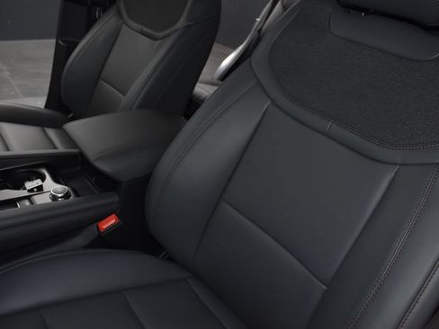 New 2026 Ford Explorer Active w/ Active Comfort Package AWD/4WD image 28