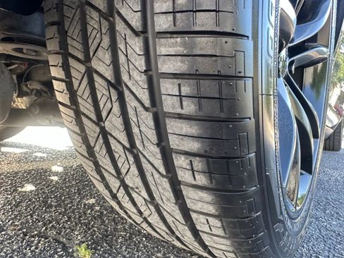 Used 2018 Dodge Challenger SXT w/ Blacktop Package image 37