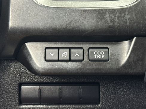 Used 2019 Lexus UX 200 w/ Premium Package image 38