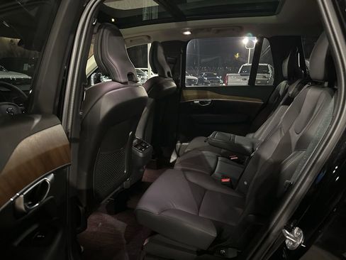 Used 2024 Volvo XC90 B6 Plus w/ Protection Package Premier image 12