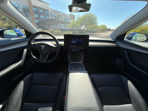 Used 2023 Tesla Model 3 Standard Range image 11