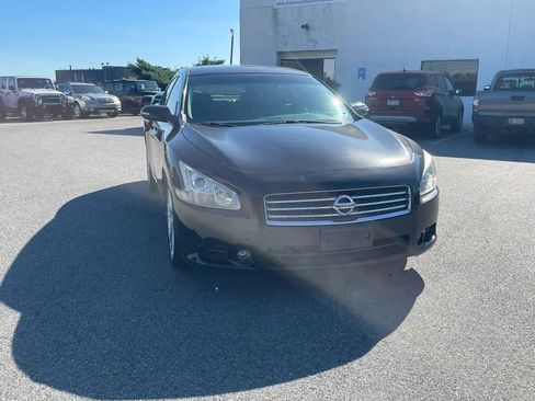 Used 2009 Nissan Maxima 3.5 SV w/ Cold Pkg FWD image 28