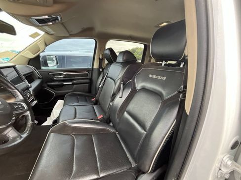 Used 2019 RAM 1500 Laramie AWD/4WD image 26
