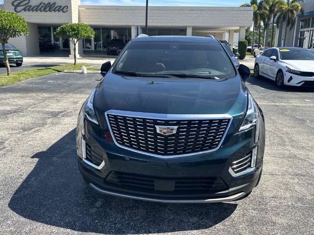 Used 2025 Cadillac XT5 Premium Luxury w/ Technology Package FWD image 8