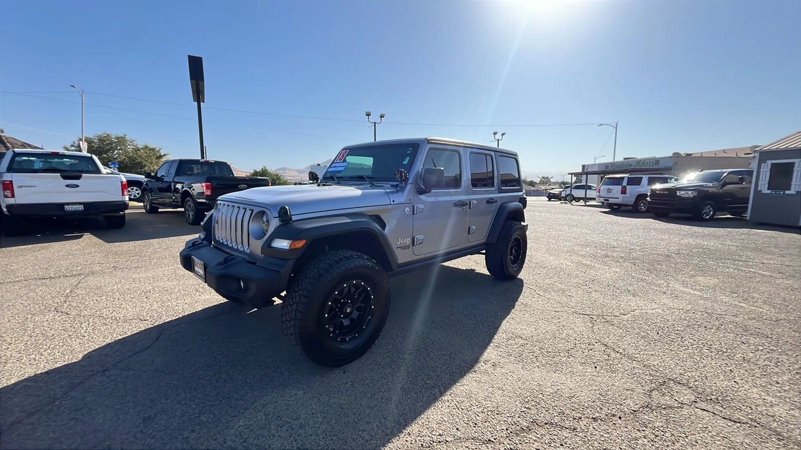 Used 2018 Jeep Wrangler Unlimited Sport S AWD/4WD image 1