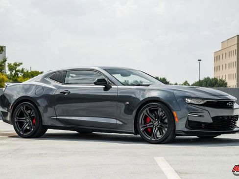 Used 2022 Chevrolet Camaro SS image 45