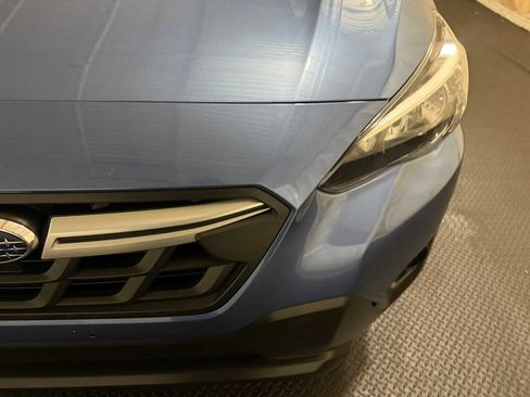 Certified 2021 Subaru Crosstrek 2.0i image 5