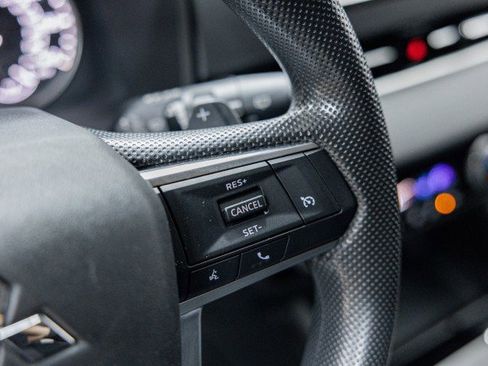 Used 2022 Mitsubishi Outlander ES image 14