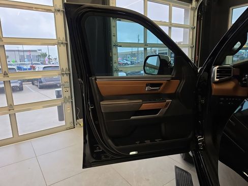 Used 2023 Toyota Tundra 1794 Edition image 11