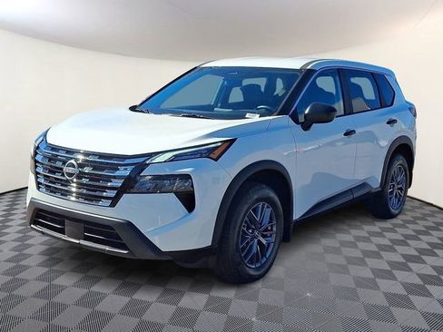 New 2026 Nissan Rogue S image 3