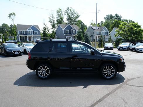 Used 2017 Jeep Compass High Altitude AWD/4WD image 8