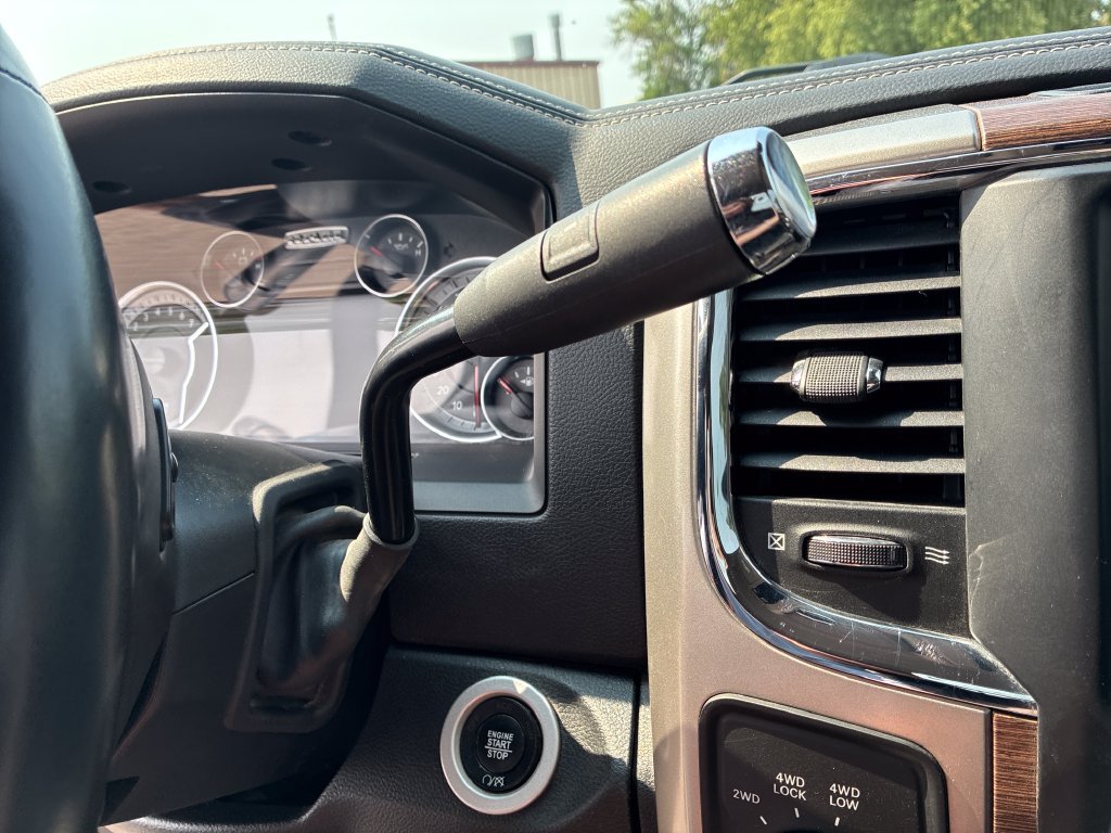 Used 2017 RAM 3500 Laramie w/ Snow Chief Group AWD/4WD image 24